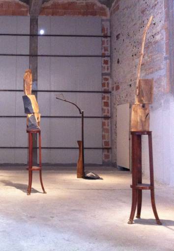 Fino al 31.IX.2013 | Jimmie Durham. Wood, Stone and Friends | Bari, Teatro Margherita
