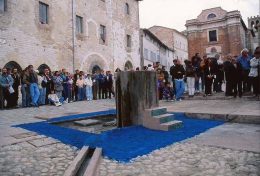 La Prodigiosa Fontana dell’arte pubblica in pericolo