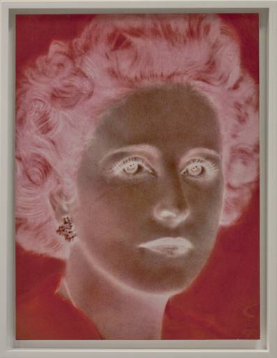 Fino al 28.IX.2013 | Ghitta Carell Grande in negativo | Milano, Biblioteca Dergano-Bovisa