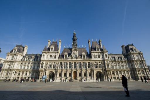 Ho fatto un sogno, ero sotto la Tour Eiffel e …