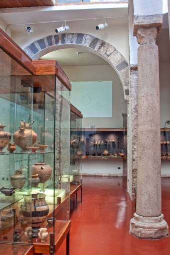 Fino al 11.VII.2014 | Giulia Palombino, Fuliggine, in Tempo Imperfetto, Museo Archeologico Provinciale di Salerno