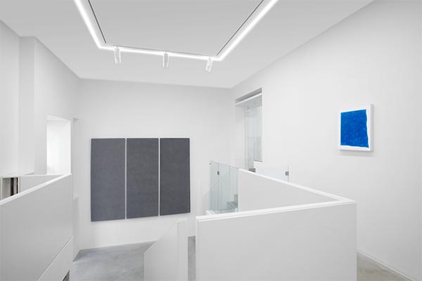 La personale di  | PINO PINELLI  | MONOCROMO (1973-1976)  |  alla Dep Art Gallery di Milano