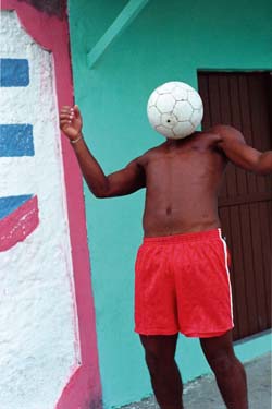 Prima personale del fotografo americano Ralph Gibson a Villa delle Rose di Bologna