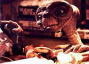 Musei virtuali? effetti speciali! Musei virtuali? effetti speciali!