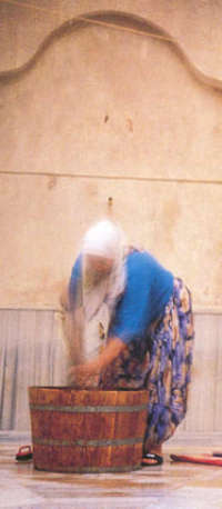 Bajevic Maya. Women at_work performance, 2001