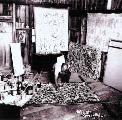 Jackson Pollock in the Fireplace Road studio with Alchemy on the floor (1947) Photo by Wilfred Zogbaum Courtesy Jackson Pollock Papers Archives of American Art Smithsonian Institution, Washington D.C. USA 