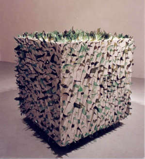 KENDELL GEERS "Mondo Kane" 2002 frammenti di vetro, cemento Courtesy Galleria Continua, San Gimignano - Italia