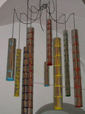 BRUNO PEINADO "Lampadario" 2002 latta, vernice Courtesy Galleria Continua, San Gimignano - Italia