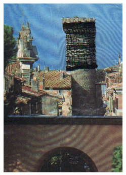 Viterbo, Imbragare una torre, un intervento urbano di Gisella Meo per ricordare l’11 settembre