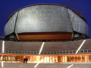 Polifonia, i neon di Maurizio Nannucci al nuovo Auditorium di Roma