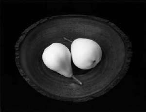 Paul Caponigro Two pears 1999