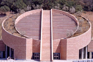 Mario Botta - Cantine Petra a Suvereto- foto Pino Musi