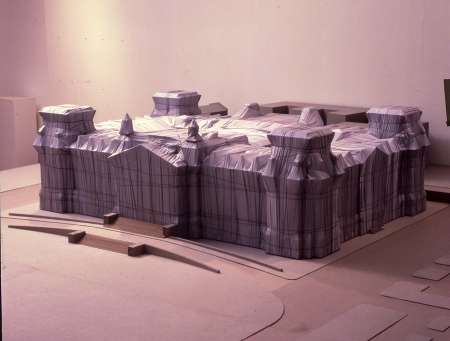 CHRISTO WRAPPED REICHSTAG PROJECT FOR BERLIN SCALE MO