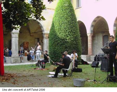 Uno dei concerti di ARTshot 2006