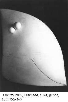 Alberto Viani, Odalisca, 1974, gesso, 105x155x105