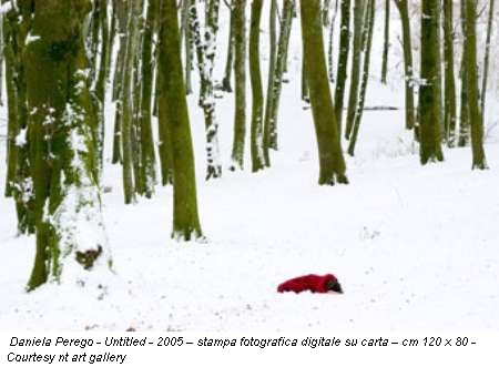 Daniela Perego - Untitled - 2005 – stampa fotografica digitale su carta – cm 120 x 80 - Courtesy nt art gallery