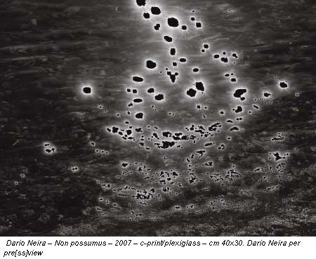 Dario Neira – Non possumus – 2007 – c-print/plexiglass – cm 40x30. Dario Neira per pre[ss]view