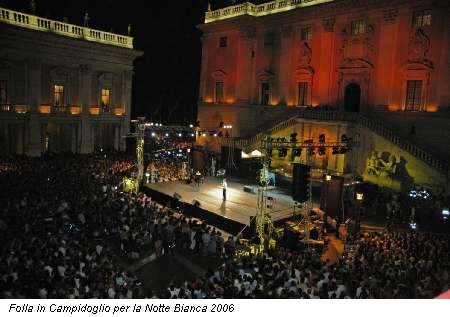 Folla in Campidoglio per la Notte Bianca 2006