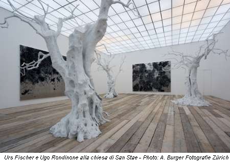 Urs Fischer e Ugo Rondinone alla chiesa di San Stae - Photo: A. Burger Fotografie Zürich