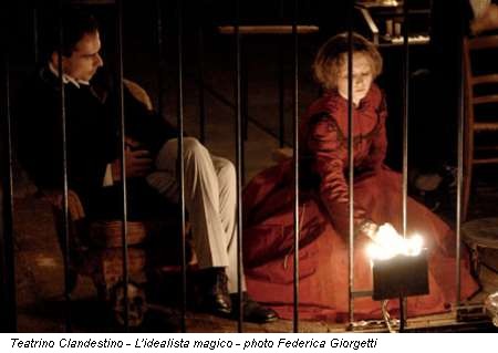 Teatrino Clandestino - L'idealista magico - photo Federica Giorgetti