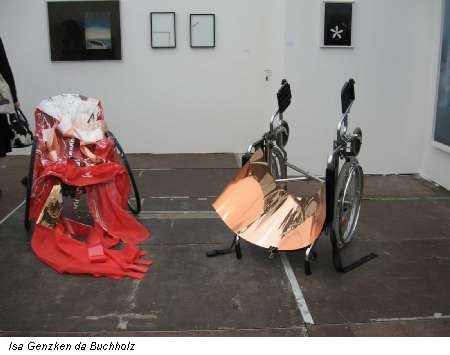 Isa Genzken da Buchholz
