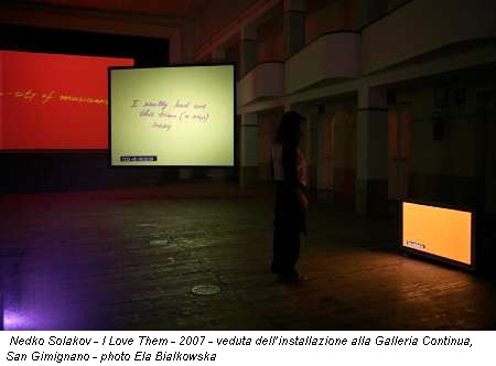 Nedko Solakov - I Love Them - 2007 - veduta dell'installazione alla Galleria Continua, San Gimignano - photo Ela Bialkowska