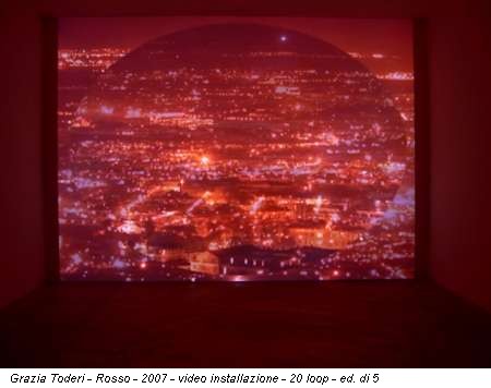 Grazia Toderi - Rosso - 2007 - video installazione - 20' loop - ed. di 5