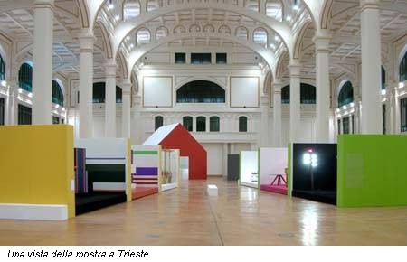 Una vista della mostra a Trieste