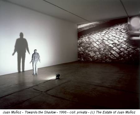 Juan Muñoz - Towards the Shadow - 1998 - coll. privata - (c) The Estate of Juan Muñoz