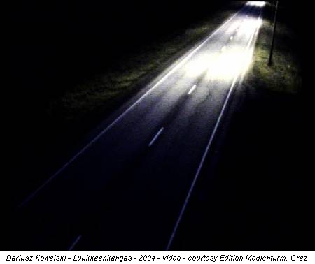 Dariusz Kowalski - Luukkaankangas - 2004 - video - courtesy Edition Medienturm, Graz