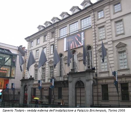 Saverio Todaro - veduta esterna dell’installazione a Palazzo Bricherasio, Torino 2008