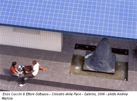 Enzo Cucchi & Ettore Sottsass - Chiostro della Pace - Salerno, 2006 - photo Andrea Malizia