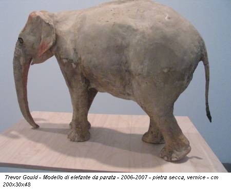 Trevor Gould - Modello di elefante da parata - 2006-2007 - pietra secca, vernice - cm 200x30x48