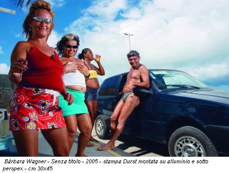 Bárbara Wagner - Senza titolo - 2005 - stampa Durst montata su alluminio e sotto perspex - cm 30x45
