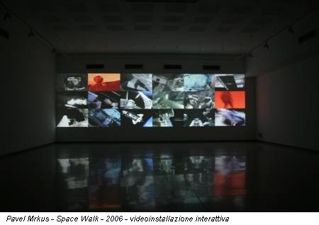 Pavel Mrkus - Space Walk - 2006 - videoinstallazione interattiva