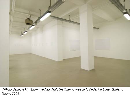 Nikola Uzunovski - Snow - veduta dell’allestimento presso la Federico Luger Gallery, Milano 2008