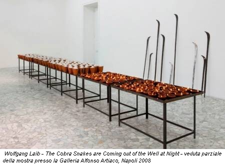 Wolfgang Laib - The Cobra Snakes are Coming out of the Well at Night - veduta parziale della mostra presso la Galleria Alfonso Artiaco, Napoli 2008