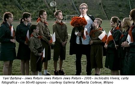 Yael Bartana - Jews Return Jews Return Jews Return - 2008 - inchiostro Vivera, carta fotografica - cm 80x48 ognuno - courtesy Galleria Raffaella Cortese, Milano