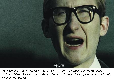 Yael Bartana - Mary Koszmary - 2007 - dvd - 10’50’’ - courtesy Galleria Raffaella Cortese, Milano & Annet Gelink, Amsterdam - produzione Hermes, Paris & Foksal Gallery Foundation, Warsaw