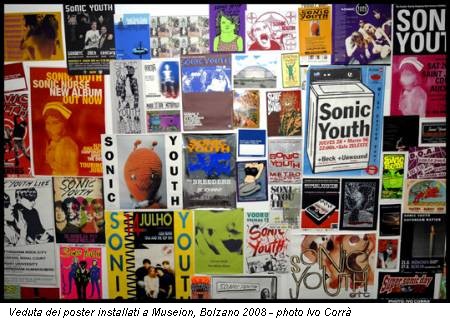 Veduta dei poster installati a Museion, Bolzano 2008 - photo Ivo Corrà