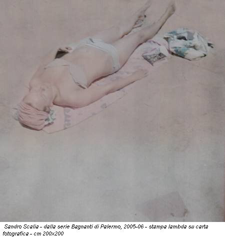 Sandro Scalia - dalla serie Bagnanti di Palermo, 2005-06 - stampa lambda su carta fotografica - cm 200x200
