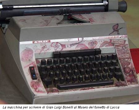 La macchina per scrivere di Gian Luigi Bonelli al Museo del fumetto di Lucca