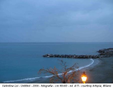 Valentina Loi - Untitled - 2008 - fotografia - cm 90x60 - ed. di 5 - courtesy Artopia, Milano