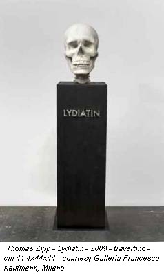 Thomas Zipp - Lydiatin - 2009 - travertino - cm 41,4x44x44 - courtesy Galleria Francesca Kaufmann, Milano