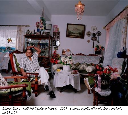 Bharat Sikka - Untitled II (kitsch house) - 2001 - stampa a getto d’inchiostro d’archivio - cm 81x101