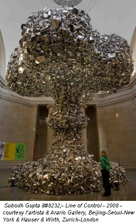 Subodh Gupta  - Line of Control - 2008 - courtesy l’artista & Arario Gallery, Beijing-Seoul-New York & Hauser & Wirth, Zurich-London