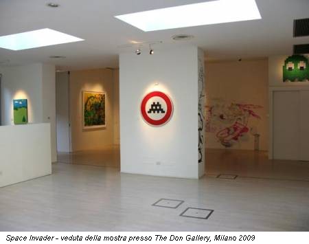 Space Invader - veduta della mostra presso The Don Gallery, Milano 2009