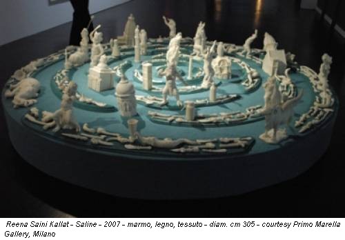 Reena Saini Kallat - Saline - 2007 - marmo, legno, tessuto - diam. cm 305 - courtesy Primo Marella Gallery, Milano