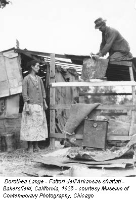 Dorothea Lange - Fattori dell’Arkansas sfrattati - Bakersfield, California, 1935 - courtesy Museum of Contemporary Photography, Chicago