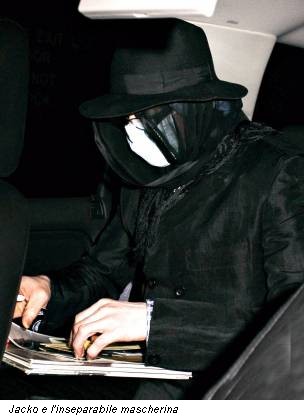 Jacko e l'inseparabile mascherina